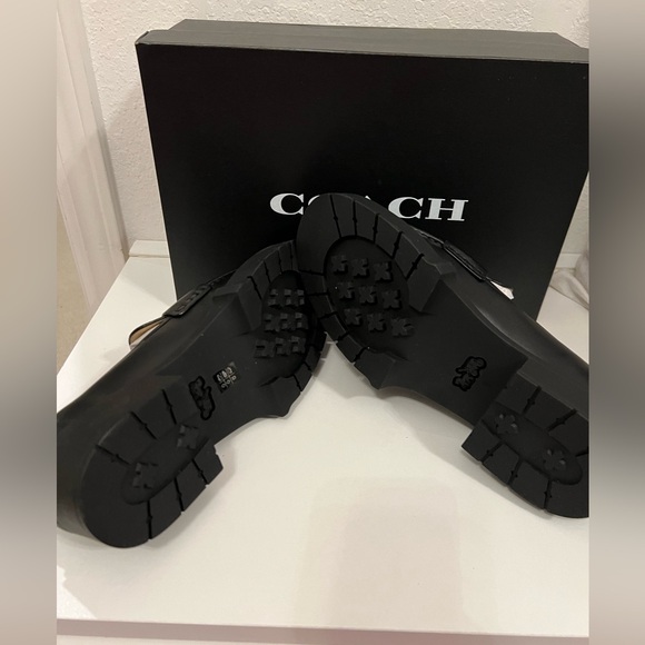 🦋Coach Black Leah Loafers 👞 - Picture 10 of 11